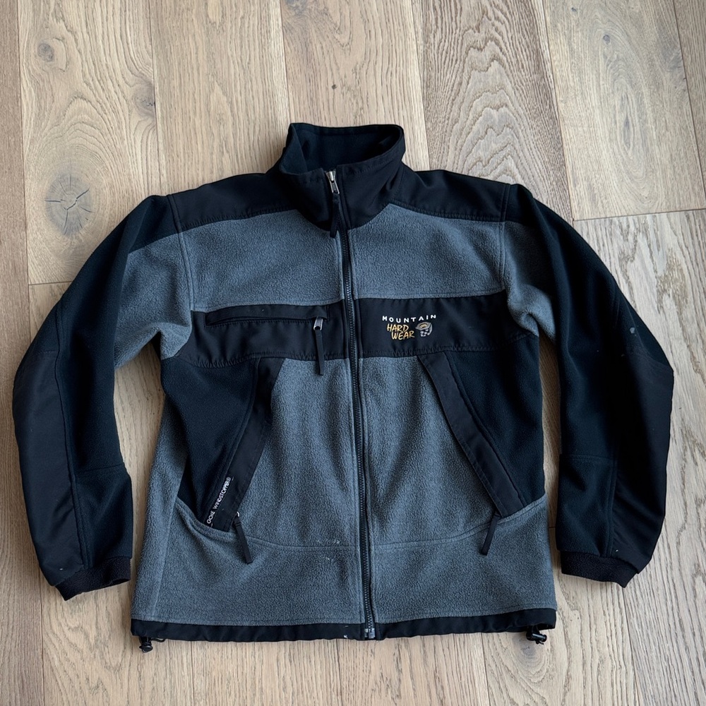 Mountain Hardwear Men's Black & Gray Performance Jacket